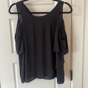 Off the shoulder T-shirt